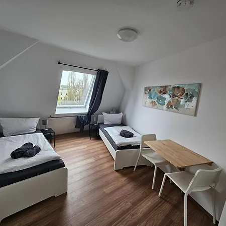 3 Moderne 2-zimmer-apartments Mit Wlan & Parkplatz, Perfekt Fuer Familien & Gruppen * Magdeburg